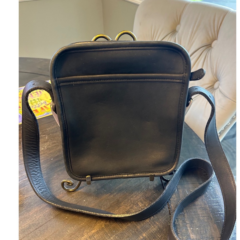 Vintage Coach Black Leather Crossbody Bag Made in USA M8C-9817 Handbag